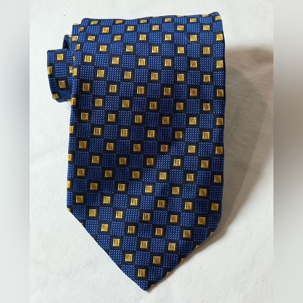 Robert Talbott 100% Silk Blue and Gold Geometric Textured Tie  Designer Lux